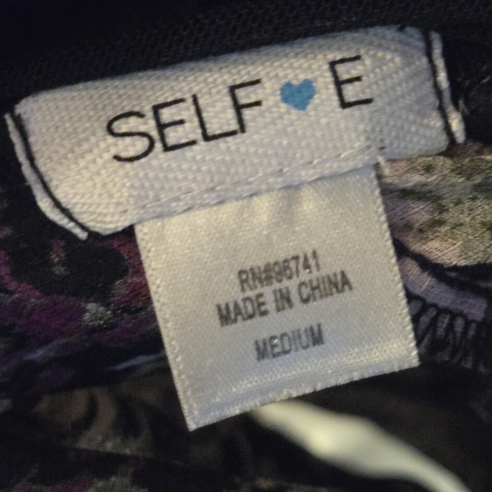 Self 🩷E Floral Camisole Top - Black & Purple SzM - Picture 7 of 7